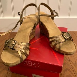 Women’s gold wedge sandals